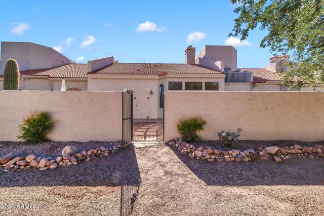 8786 E Sandtrap Court, Gold Canyon, AZ 85118
