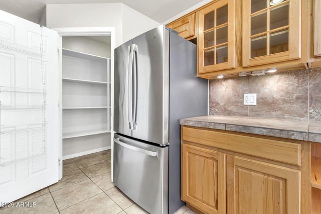 8786 E Sandtrap Court, Gold Canyon, AZ 85118