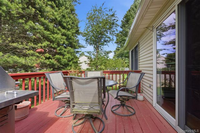 14 Central Avenue, Congers, NY 10920