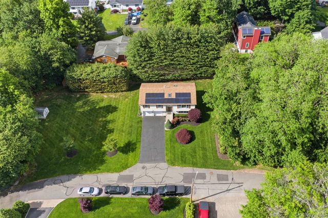 14 Central Avenue, Congers, NY 10920