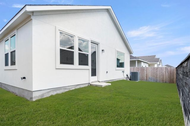 1012 Yaupon Holly DR, Georgetown, TX 78628
