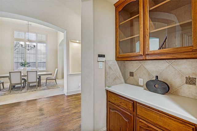 1629 Mcgee Lane, Carrollton, TX 75010