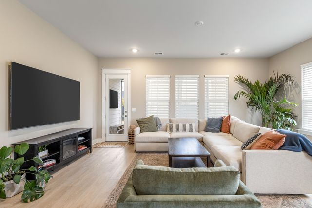 285 Citrus Drive, Summerville, SC 29486