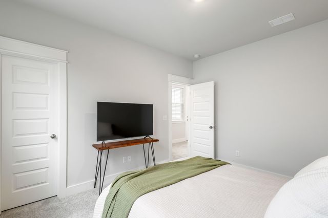 285 Citrus Drive, Summerville, SC 29486