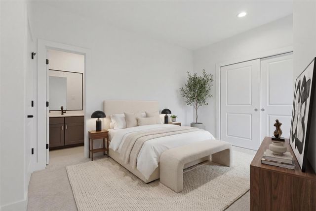 326 Eastwood Street, Houston, TX 77011