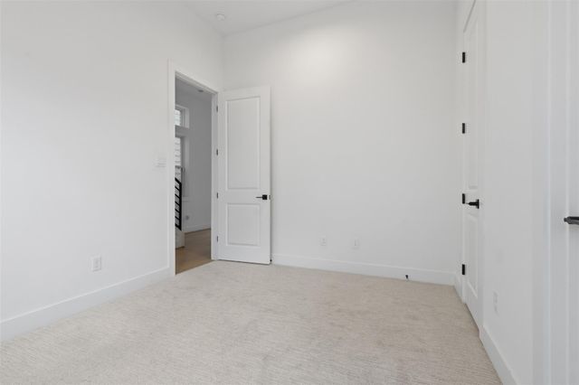 326 Eastwood Street, Houston, TX 77011