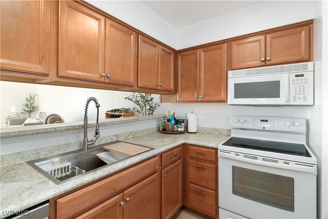 2044 Mesquite Lane 302, Laughlin, NV 89029