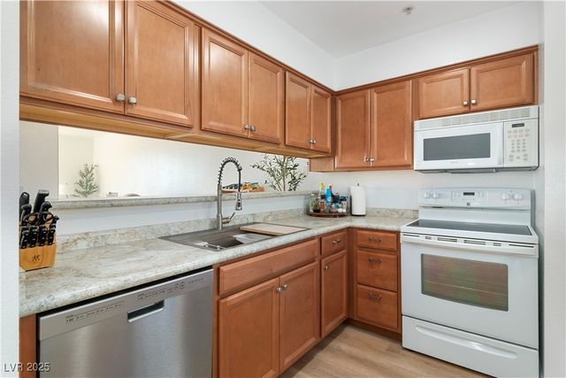 2044 Mesquite Lane 302, Laughlin, NV 89029