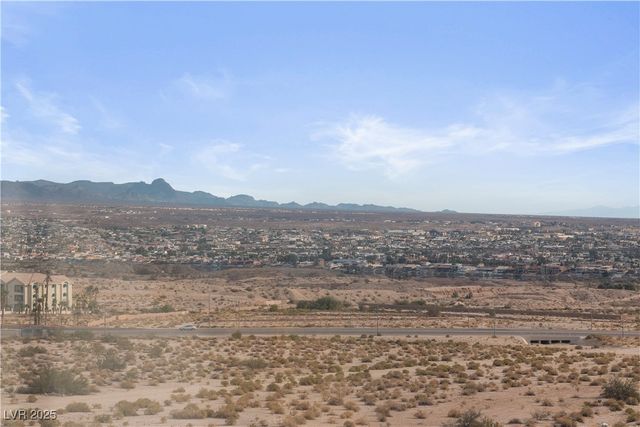 2044 Mesquite Lane 302, Laughlin, NV 89029