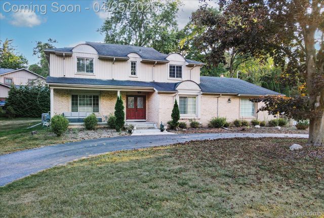 4301 Stony River Drive, Bloomfield Hills, MI 48301