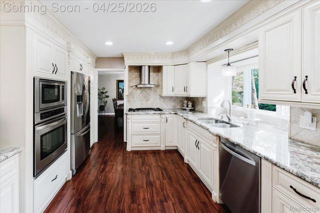 4301 Stony River Drive, Bloomfield Hills, MI 48301