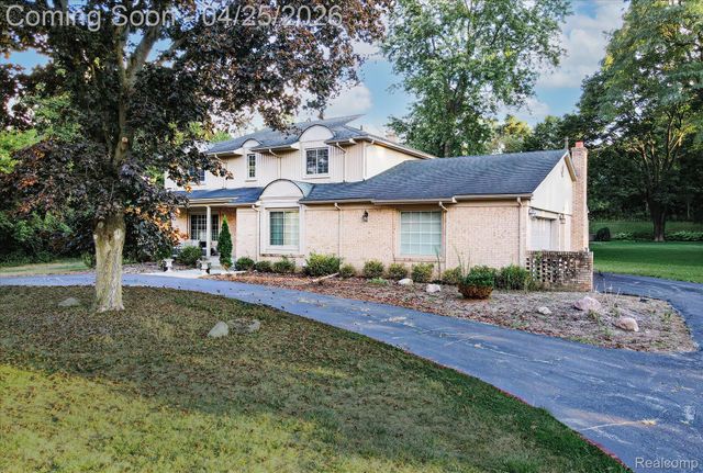 4301 Stony River Drive, Bloomfield Hills, MI 48301