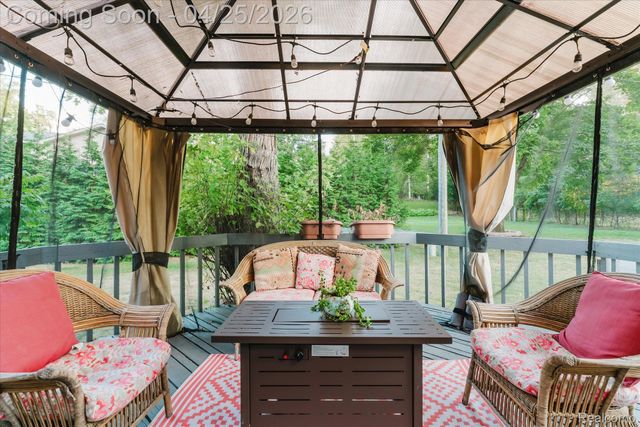 4301 Stony River Drive, Bloomfield Hills, MI 48301