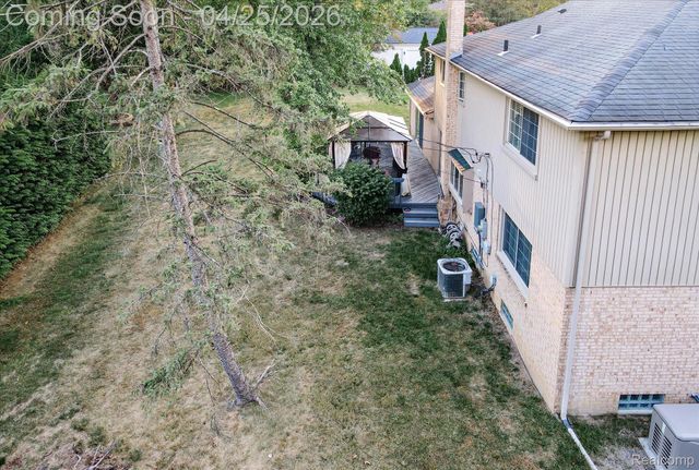 4301 Stony River Drive, Bloomfield Hills, MI 48301