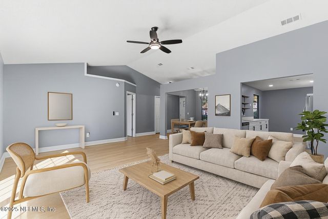 1748 ST IVES Drive, Middleburg, FL 32068