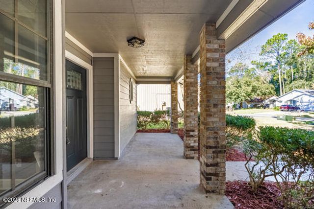 1748 ST IVES Drive, Middleburg, FL 32068