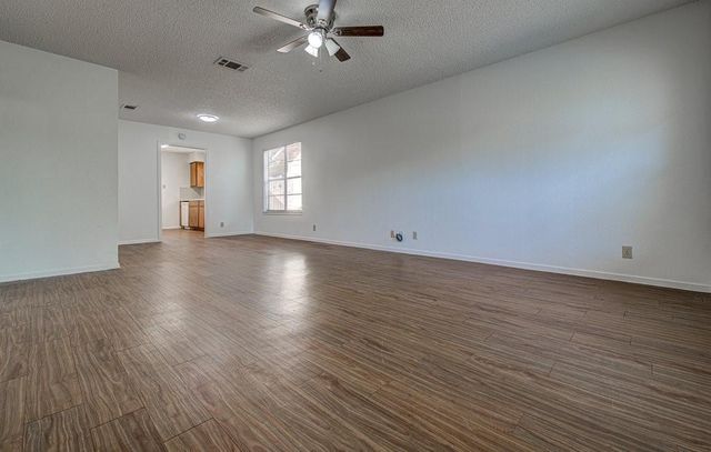 11428 Ptarmigan B, Austin, TX 78758