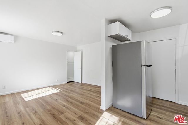 2542 Thurman Avenue, Los Angeles, CA 90016