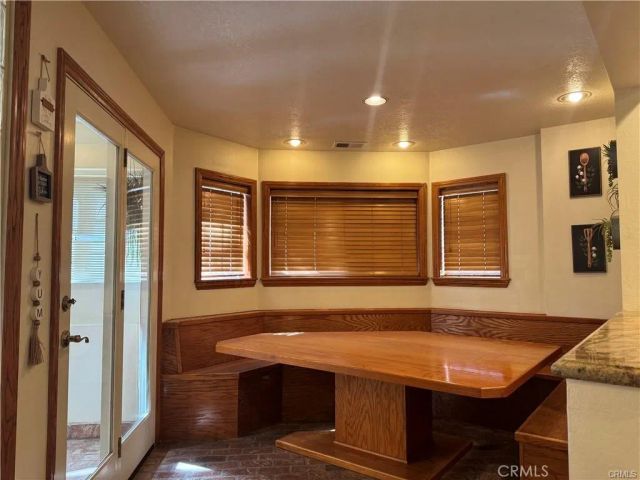 196 Hillcrest Court, Lake Arrowhead, CA 92352