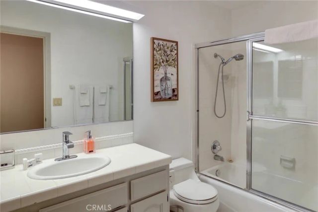 196 Hillcrest Court, Lake Arrowhead, CA 92352