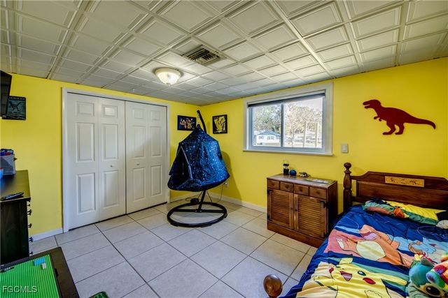 2912 Poinciana DR, Naples, FL 34105