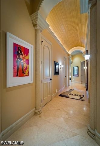 550 21st AVE S, Naples, FL 34102