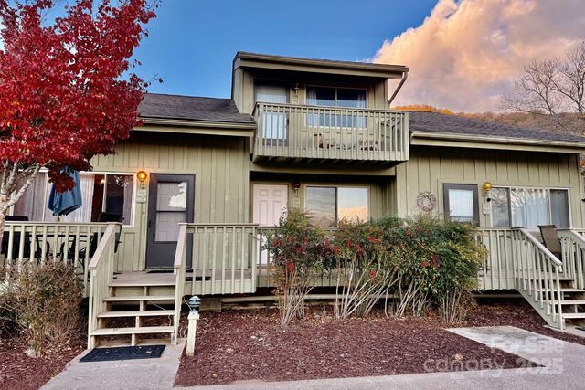 128 West Lake Drive S 505, Lake Lure, NC 28746