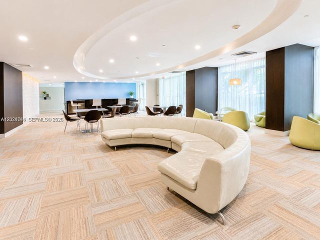 951 Brickell Ave 609, Miami, FL 33131