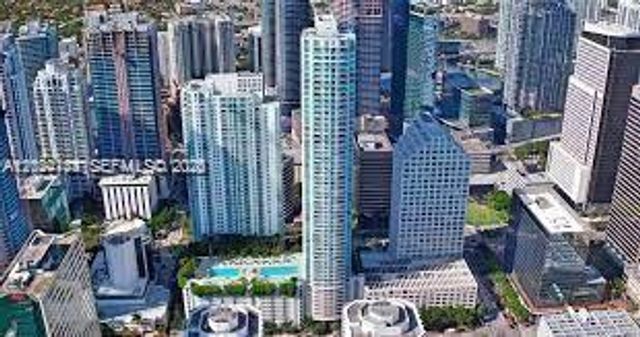 951 Brickell Ave 609, Miami, FL 33131