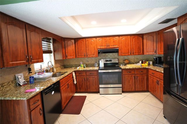 515 MERIDAN AVENUE NW, Port Charlotte, FL 33952