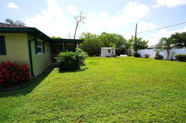 515 MERIDAN AVENUE NW, Port Charlotte, FL 33952