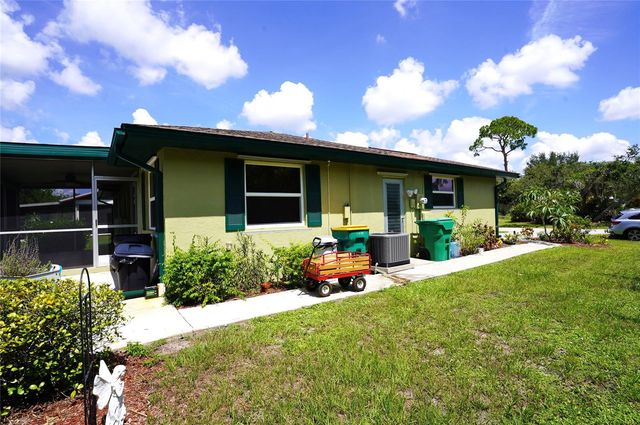 515 MERIDAN AVENUE NW, Port Charlotte, FL 33952