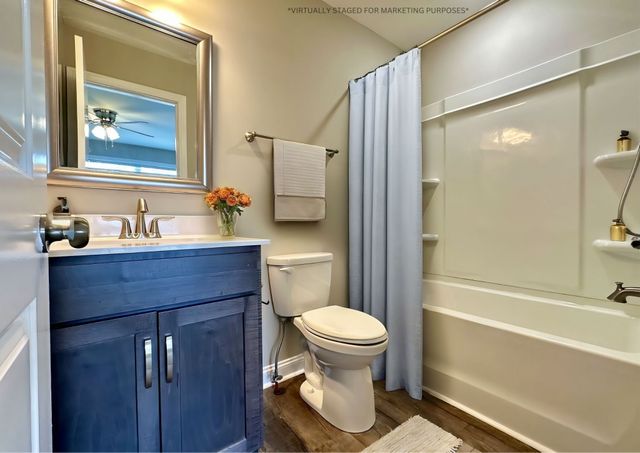 1170 Meadowhill Ln, Clarksville, TN 37043