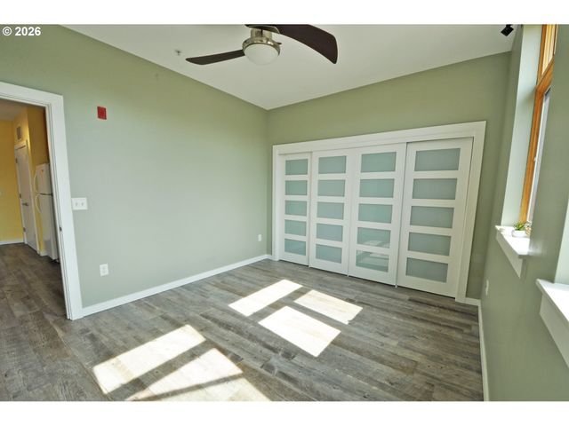 2525 N KILLINGSWORTH St 314, Portland, OR 97217