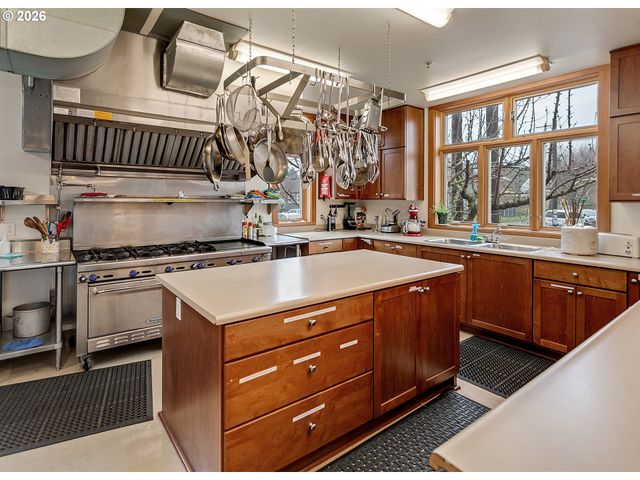 2525 N KILLINGSWORTH St 314, Portland, OR 97217