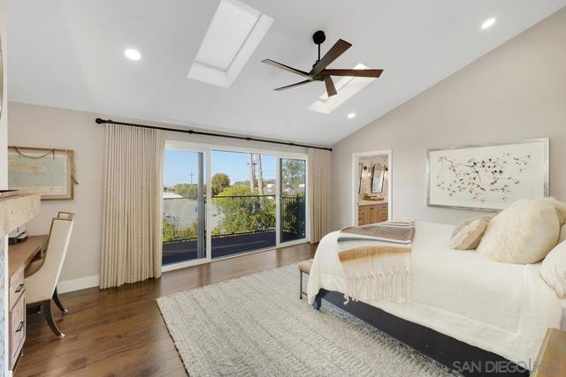 6502 Manana Place, La Jolla, CA 92037