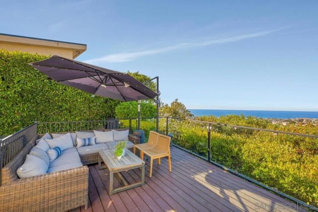 6502 Manana Place, La Jolla, CA 92037