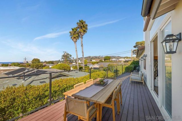 6502 Manana Place, La Jolla, CA 92037