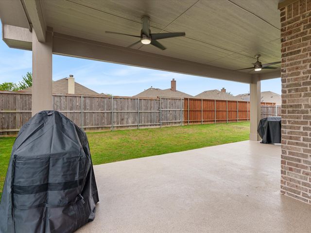 351 Bluewood Drive, Fate, TX 75087