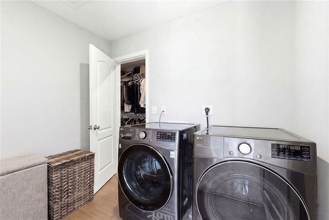 3553 Shellbark Drive, Sugarcreek Twp, OH 45305