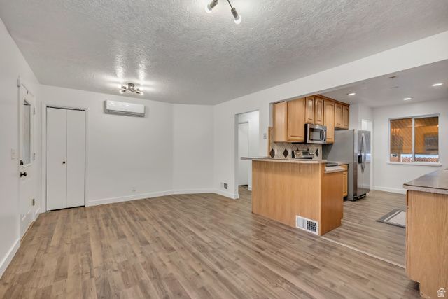 339 TYLER AVE, Ogden, UT 84404