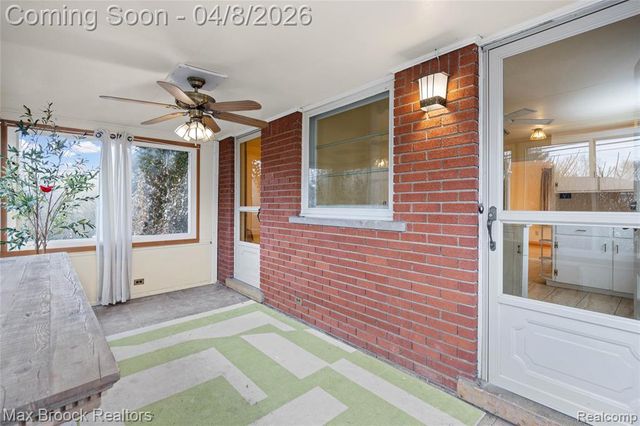 17000 W 13 Mile Road, Beverly Hills, MI 48025