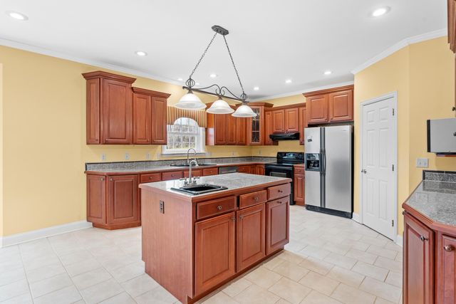 2110 Graefenburg Road, Lawrenceburg, KY 40342