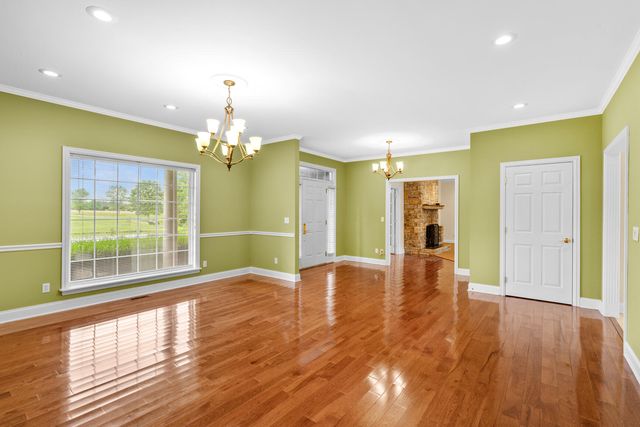 2110 Graefenburg Road, Lawrenceburg, KY 40342