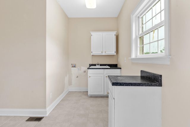 2110 Graefenburg Road, Lawrenceburg, KY 40342