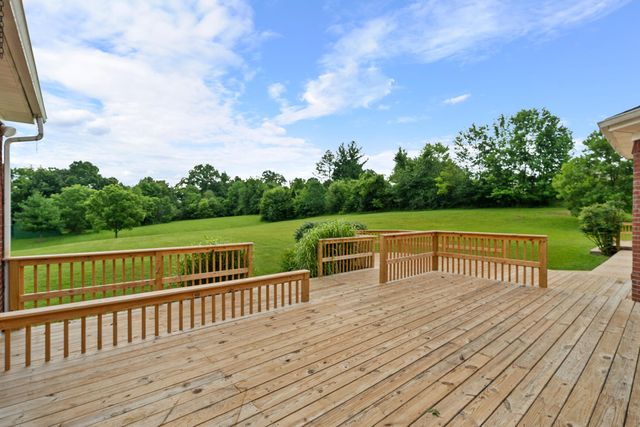 2110 Graefenburg Road, Lawrenceburg, KY 40342