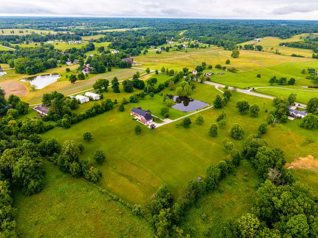 2110 Graefenburg Road, Lawrenceburg, KY 40342