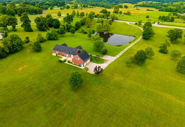 2110 Graefenburg Road, Lawrenceburg, KY 40342