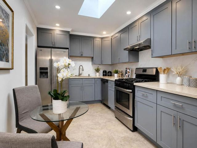 26 Vendome Avenue, Daly City, CA 94014
