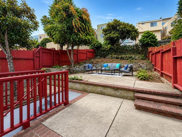 26 Vendome Avenue, Daly City, CA 94014
